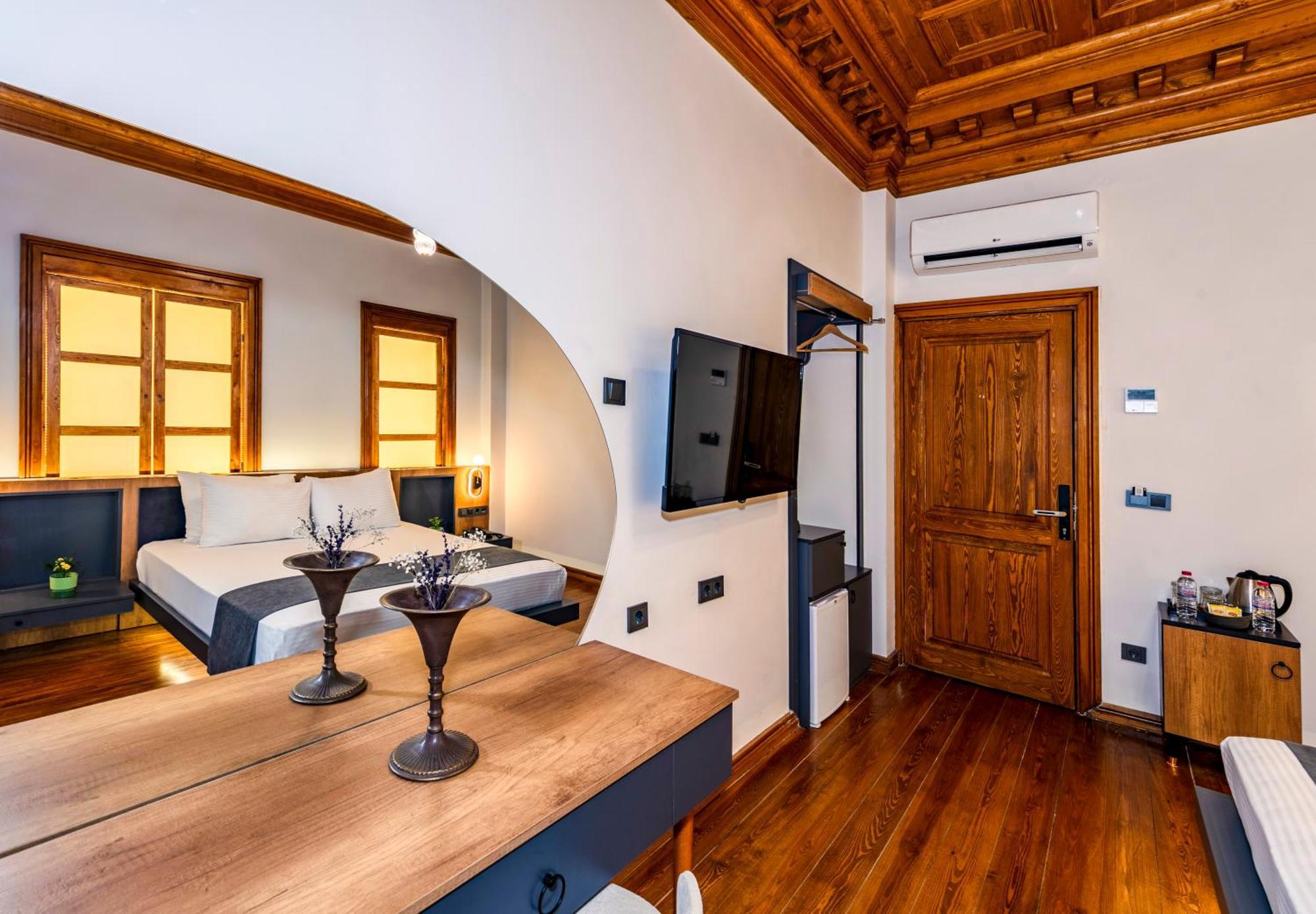 Elmira Pera & - Special Class Hotel Istanbul
