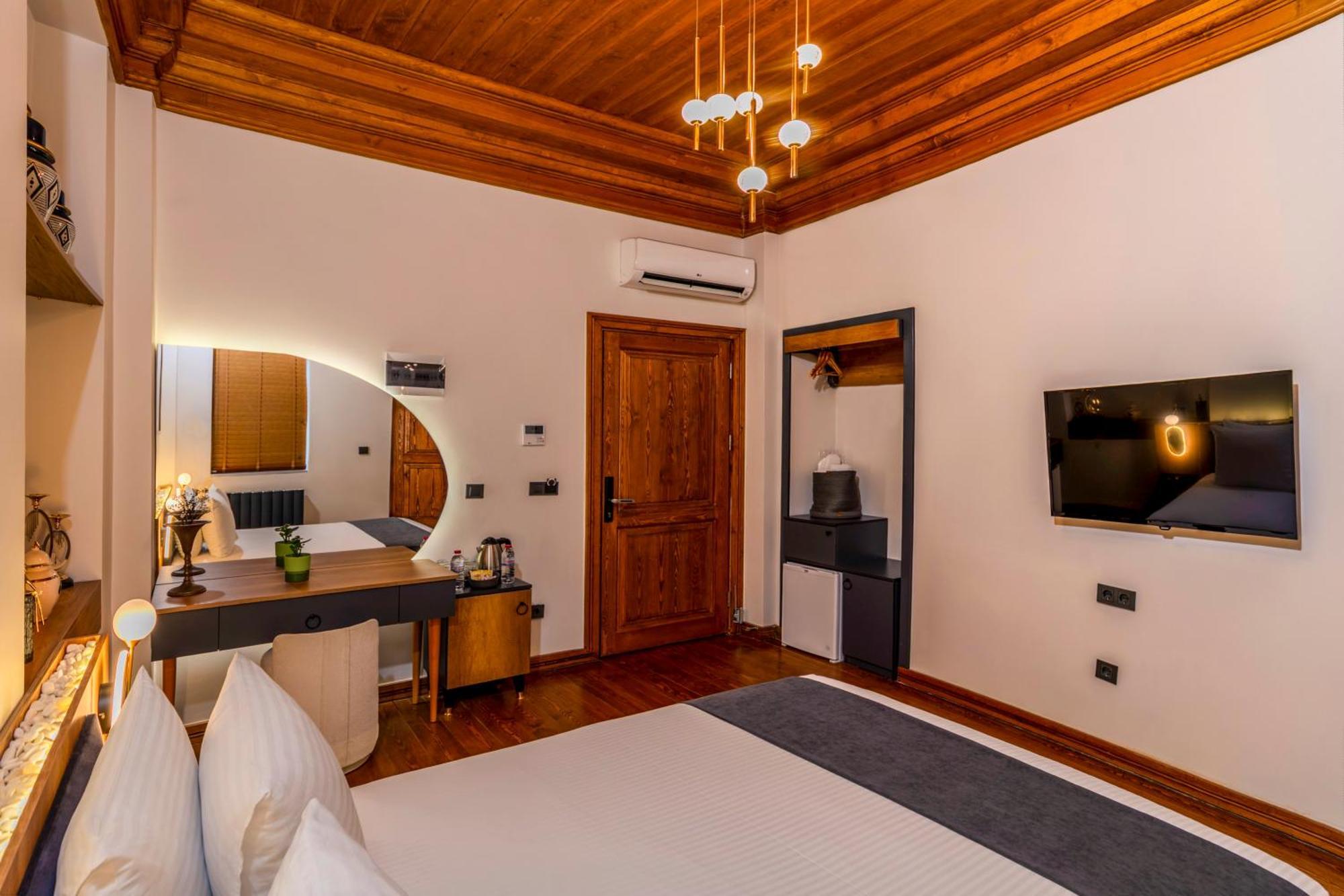 Elmira Pera & - Special Class Hotel Istanbul