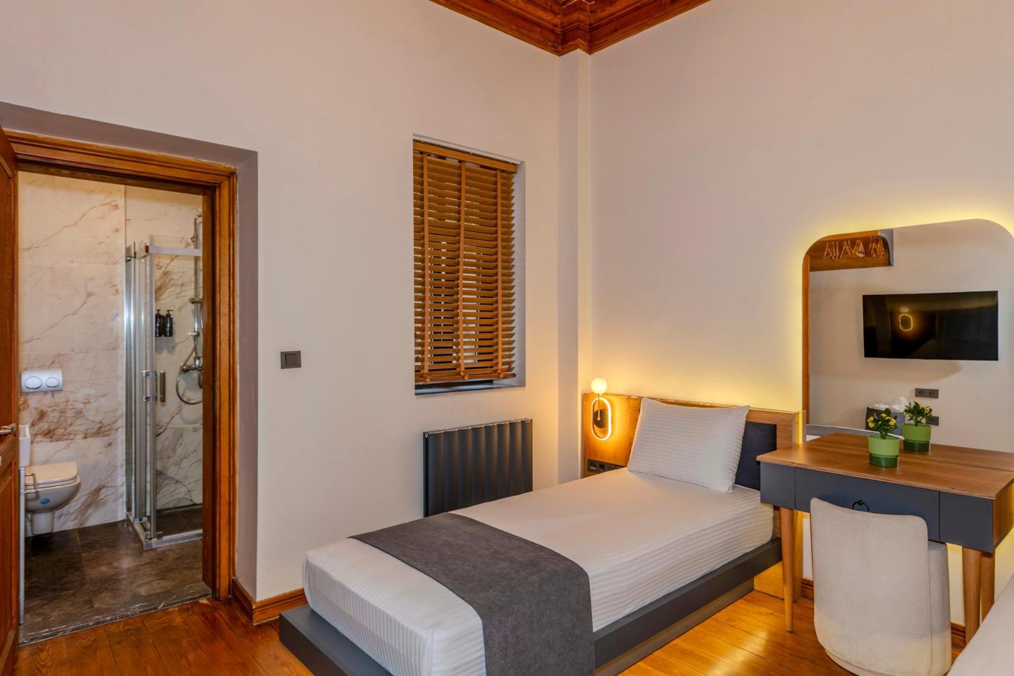 Elmira Pera & - Special Class Hotel Istanbul